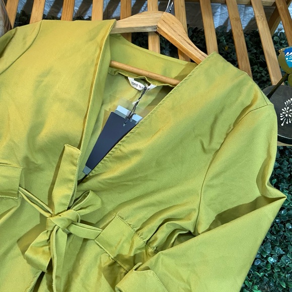 Tokyo Talkies Dress. Size - M - Picture 5 of 10